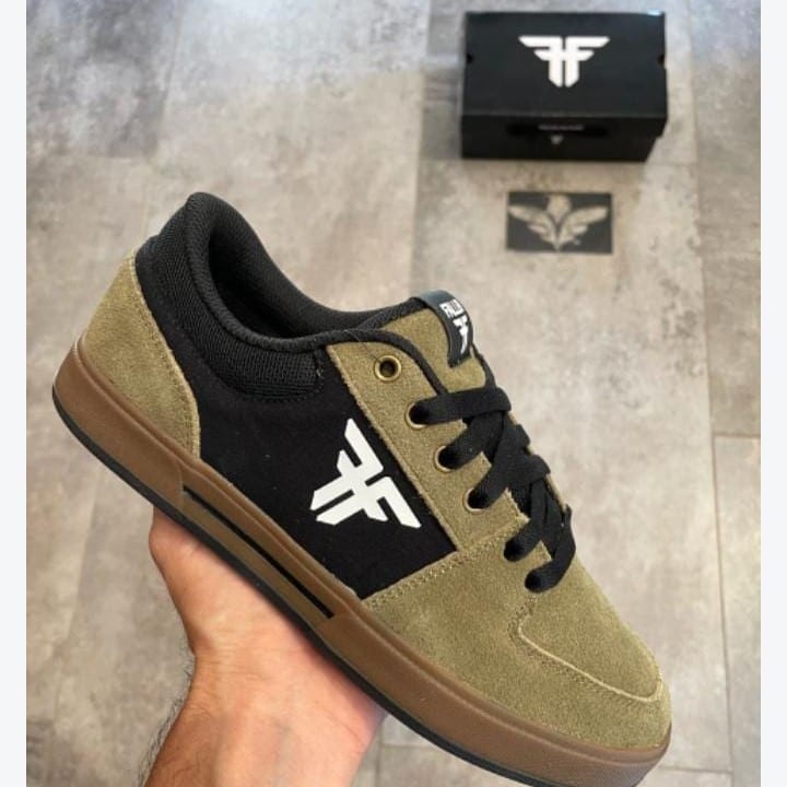 Fallen Olive/Black/Gum
